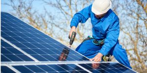 Installation Maintenance Panneaux Solaires Photovoltaïques à Pierric